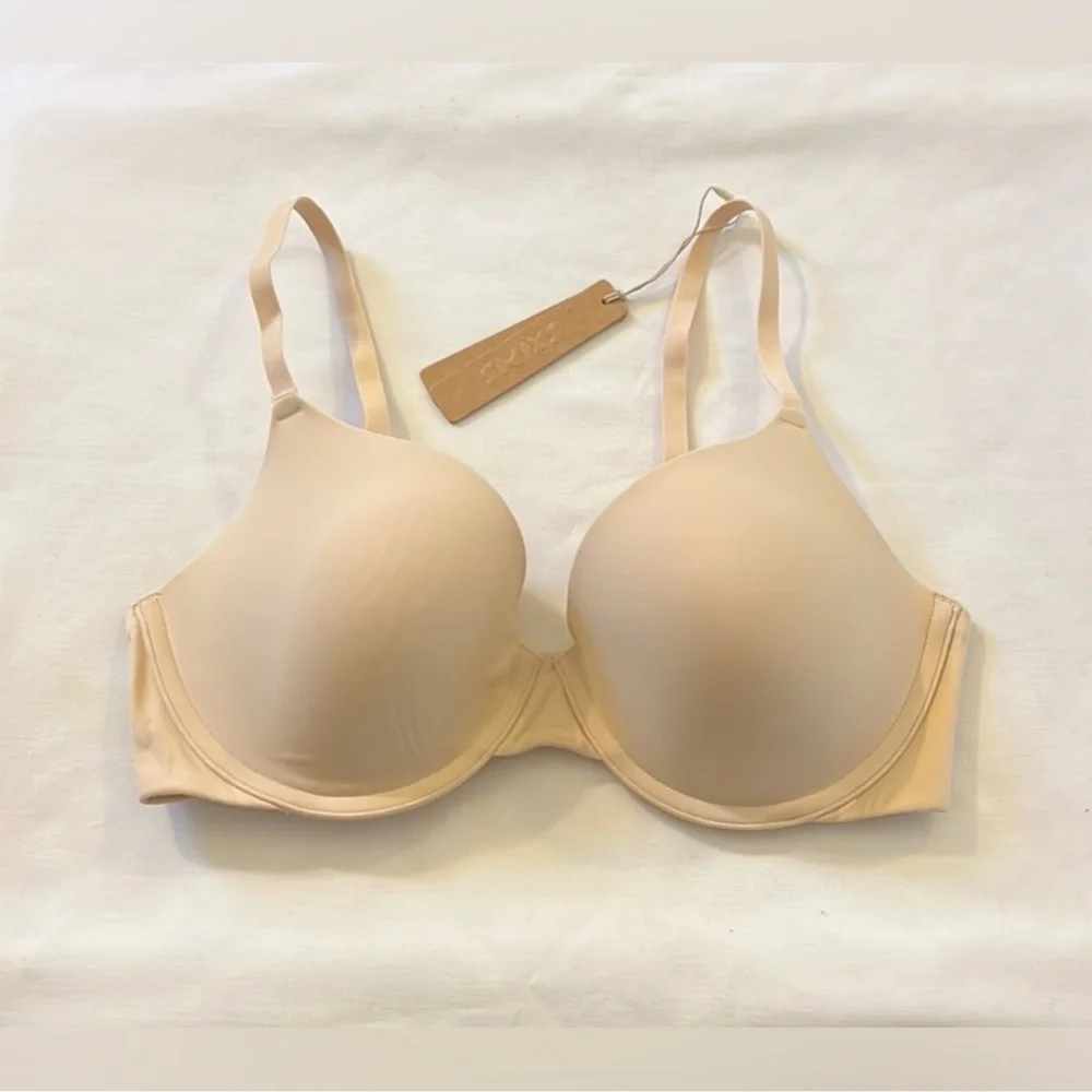 SKIMS  (B25) FITS EVERYBODY T-SHIRT BRA NWT SAND SIZE 32A